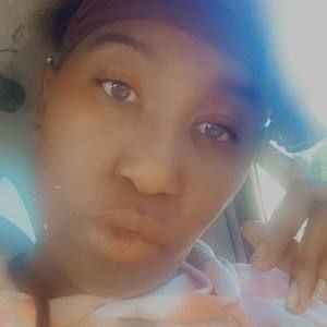 Meet your Posher, Tonneka